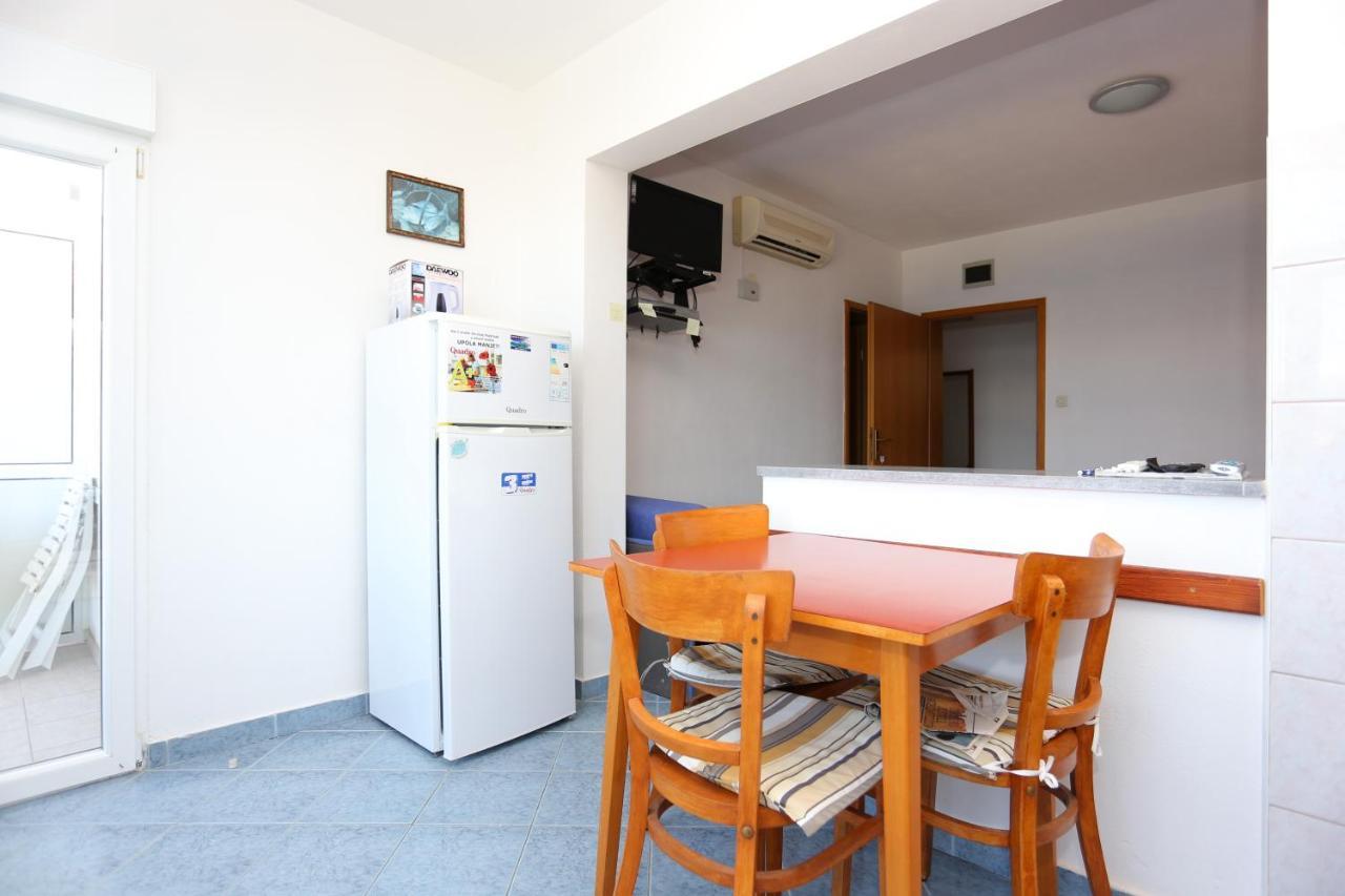 Apartments By The Sea Slatine, Ciovo - 14541 エクステリア 写真